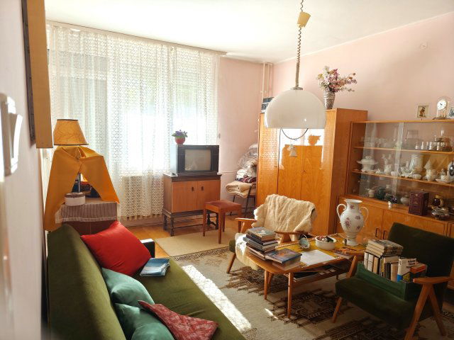 Eladó téglalakás, Veszprémben 59.5 M Ft, 1+1 szobás