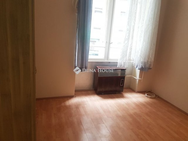 Eladó téglalakás, Budapesten, IX. kerületben 89.9 M Ft, 4 szobás