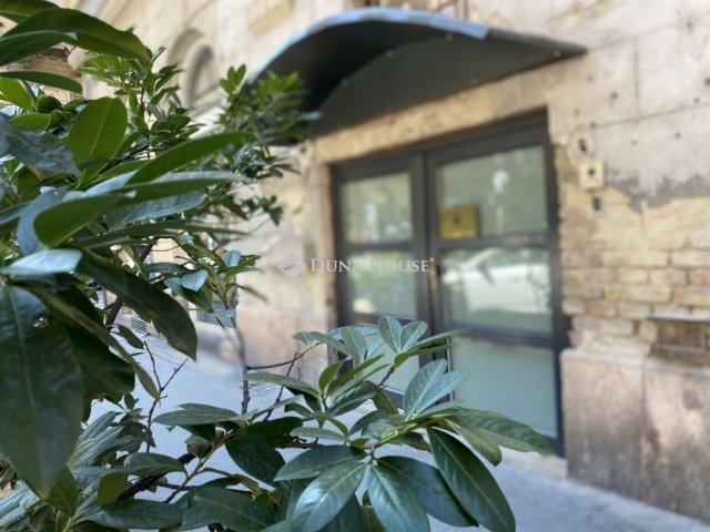 Eladó iroda, Budapesten, VI. kerületben 159 M Ft, 8 szobás