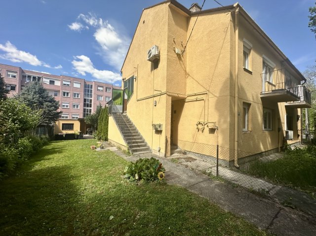 Eladó téglalakás, Keszthelyen 71.9 M Ft, 2 szobás