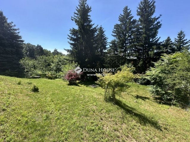 Eladó családi ház, Piliscsabán 205 M Ft, 5 szobás