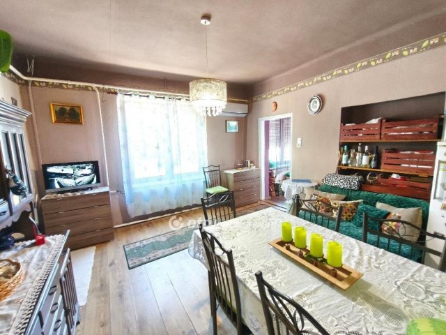 Eladó családi ház, Üllőn 69.99 M Ft, 3 szobás