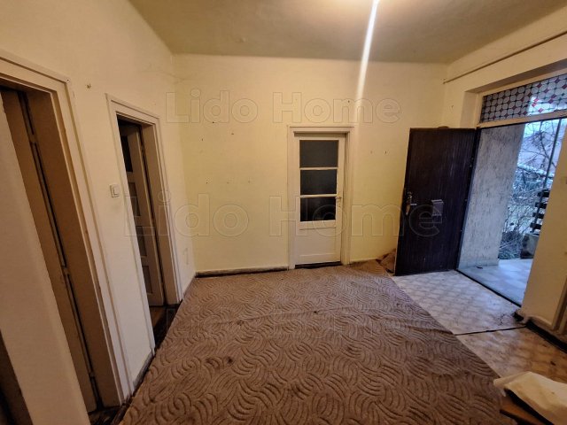 Eladó családi ház, Eddén 22 M Ft, 3+1 szobás