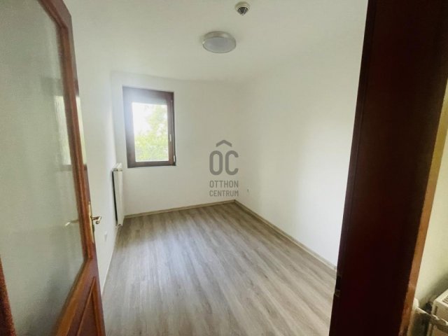 Eladó téglalakás, Budapesten, III. kerületben 74 M Ft, 3 szobás