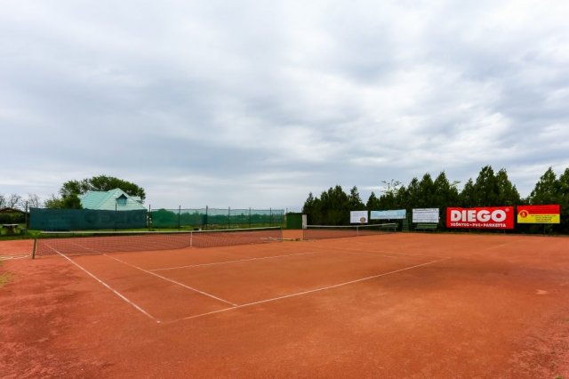 Eladó mezogazdasagi ingatlan, Debrecenben 59 M Ft