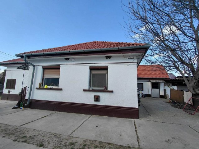 Eladó családi ház, Inárcson 64.9 M Ft, 3 szobás