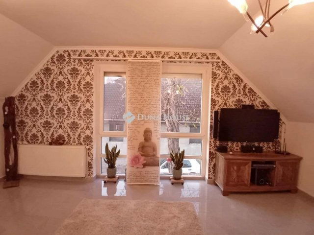 Eladó téglalakás, Győrött 87.99 M Ft, 3 szobás