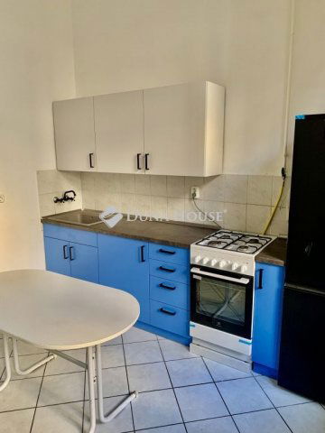 Kiadó téglalakás, albérlet, Budapesten, VI. kerületben