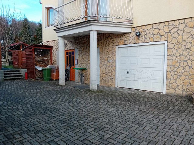 Eladó családi ház, Eplényen 139 M Ft / költözzbe.hu