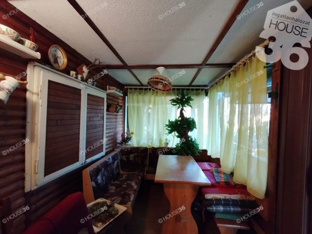 Eladó nyaraló, Lakitelken 19.9 M Ft, 3 szobás