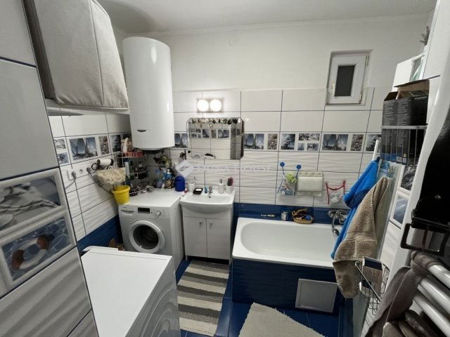 Eladó családi ház, Perkátán 68 M Ft, 5+1 szobás