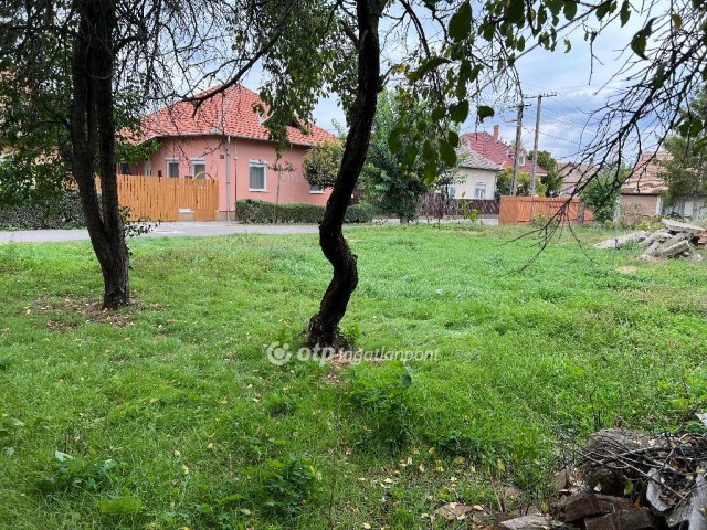 Eladó telek, Mezőtúron 16.5 M Ft / költözzbe.hu