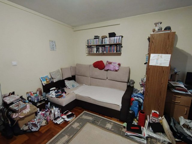 Eladó panellakás, Székesfehérvárott 42.9 M Ft, 1+1 szobás