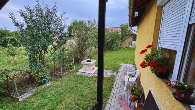 Eladó családi ház, Ongán 46.8 M Ft, 5 szobás