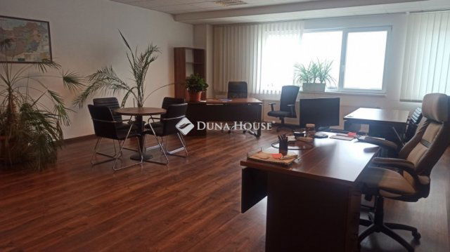 Eladó ipari ingatlan, Sóskúton 750 M Ft / költözzbe.hu