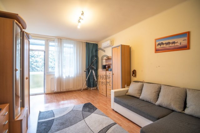 Eladó téglalakás, Budapesten, XXI. kerületben, Technikus utcában