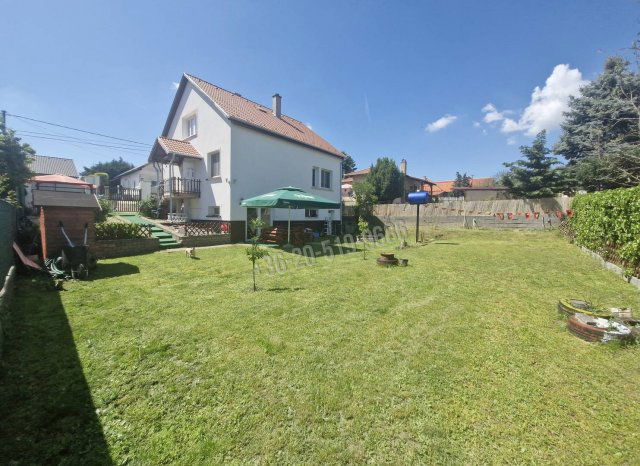 Eladó családi ház, Érden 139 M Ft, 4 szobás