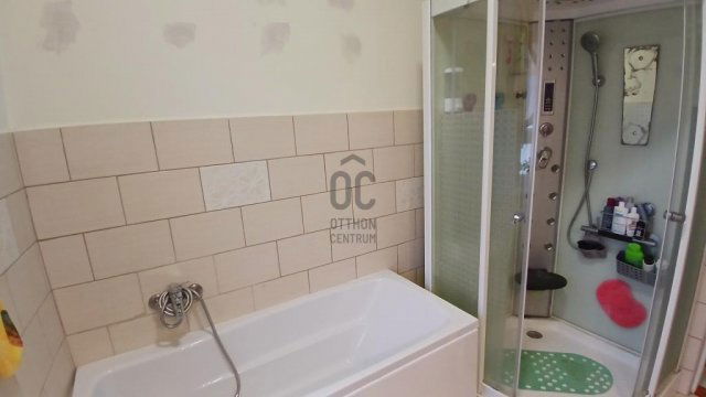 Eladó családi ház, Monoron 105 M Ft, 5 szobás