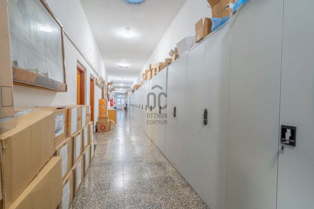 Eladó ipari ingatlan, Móron 400 M Ft / költözzbe.hu