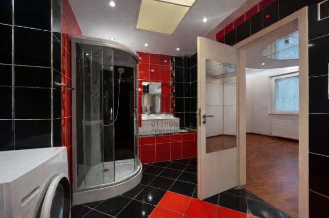 Eladó téglalakás, Budapesten, XIV. kerületben 156.4 M Ft