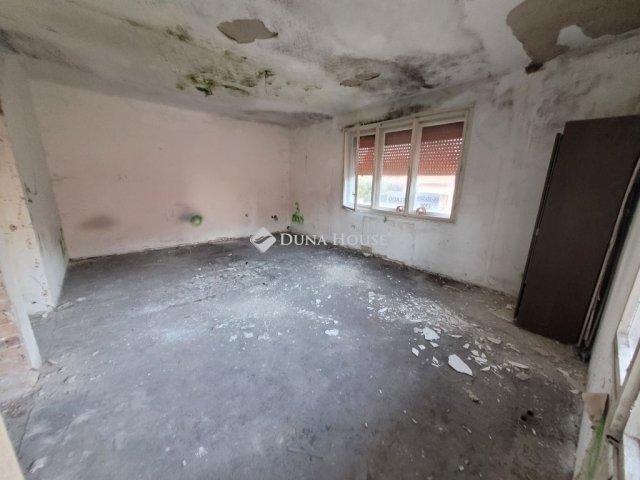 Eladó családi ház, Budapesten, XXI. kerületben 89.9 M Ft