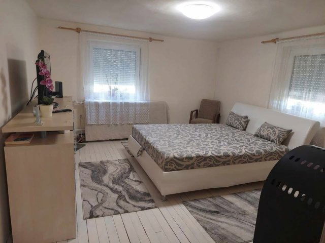 Eladó családi ház, Kemecsén 24.8 M Ft, 2 szobás