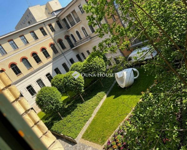 Kiadó iroda, Budapesten, III. kerületben 1320 E Ft / hó, 7 szobás