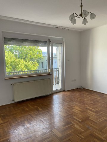 Eladó téglalakás, Pilisvörösváron 74 M Ft, 3 szobás