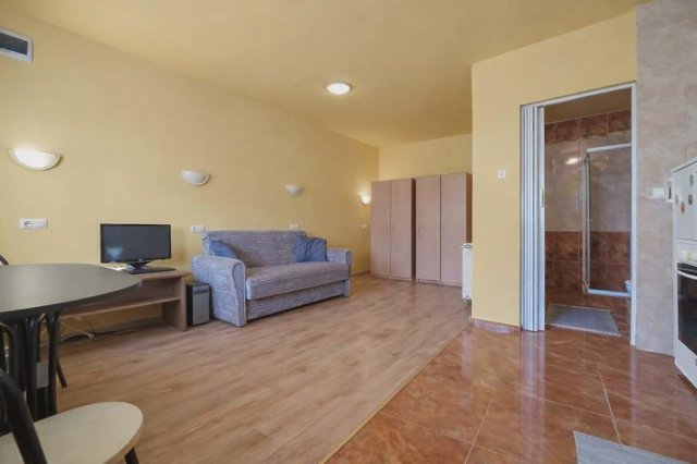 Eladó családi ház, Budapesten, XV. kerületben 160 M Ft, 6 szobás