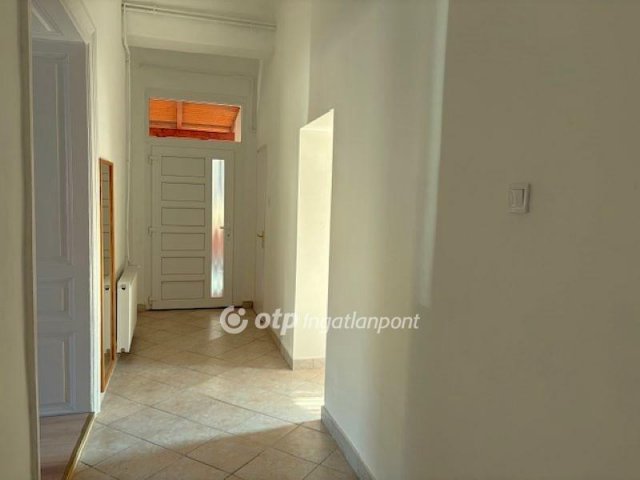 Eladó családi ház, Budapesten, XVI. kerületben 149 M Ft