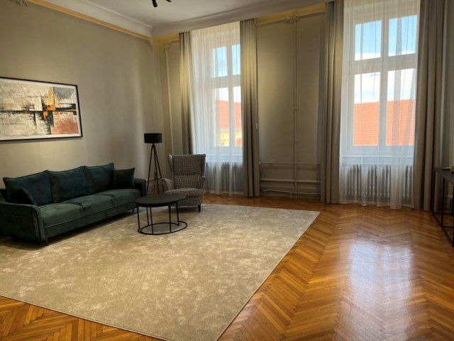 Kiadó téglalakás, albérlet, Debrecenben 950 E Ft / hó, 3 szobás
