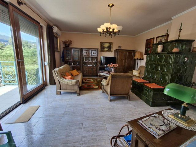 Eladó családi ház, Pécsett 129.99 M Ft, 4 szobás