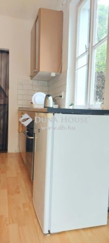 Eladó családi ház, Szentendrén 38.9 M Ft, 1 szobás