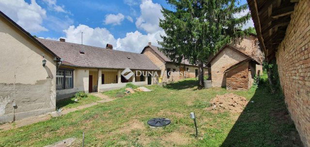 Eladó családi ház, Tengődön 27.9 M Ft, 4 szobás