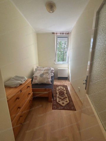 Kiadó téglalakás, albérlet, Tatán 170 E Ft / hó, 1+1 szobás