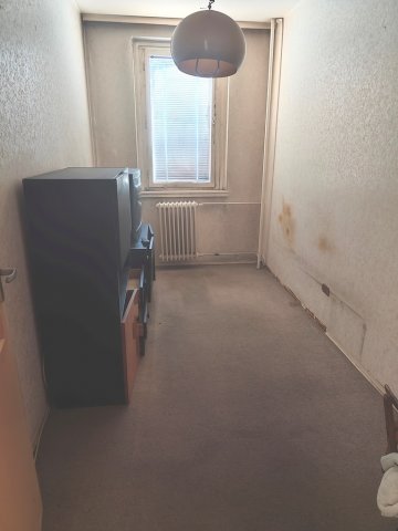 Eladó panellakás, Miskolcon 25 M Ft, 3 szobás