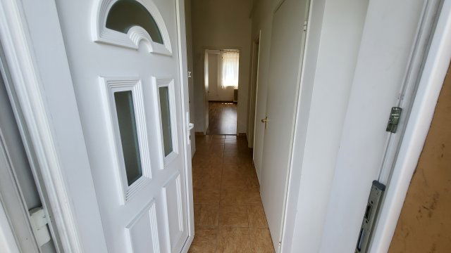 Eladó téglalakás, Gödöllőn 44.9 M Ft, 1 szobás