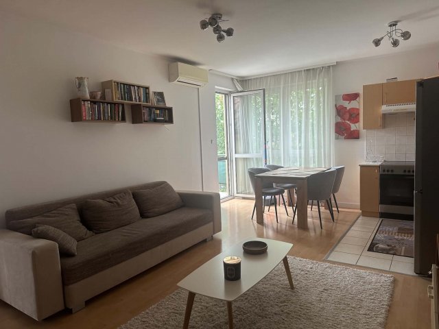 Eladó téglalakás, Budapesten, XVI. kerületben 93 M Ft, 3 szobás