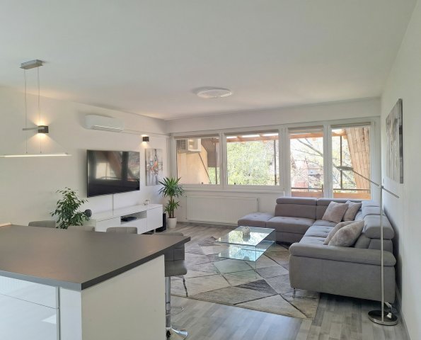 Eladó téglalakás, Budapesten, XVIII. kerületben 88.9 M Ft