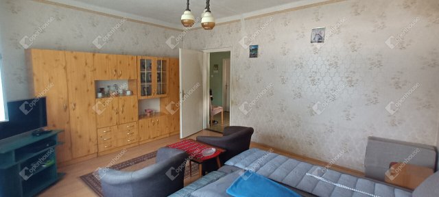 Eladó családi ház, Mosonmagyaróváron 75 M Ft, 3 szobás