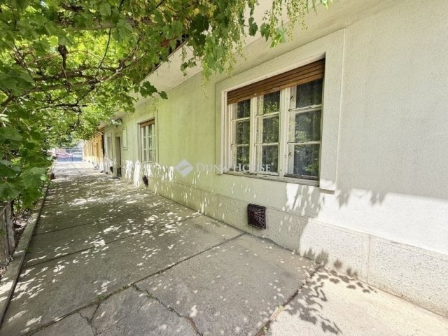 Eladó családi ház, Budapesten, XX. kerületben 54.9 M Ft