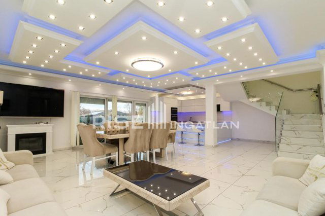 Eladó családi ház, Gyálon 220 M Ft, 5 szobás