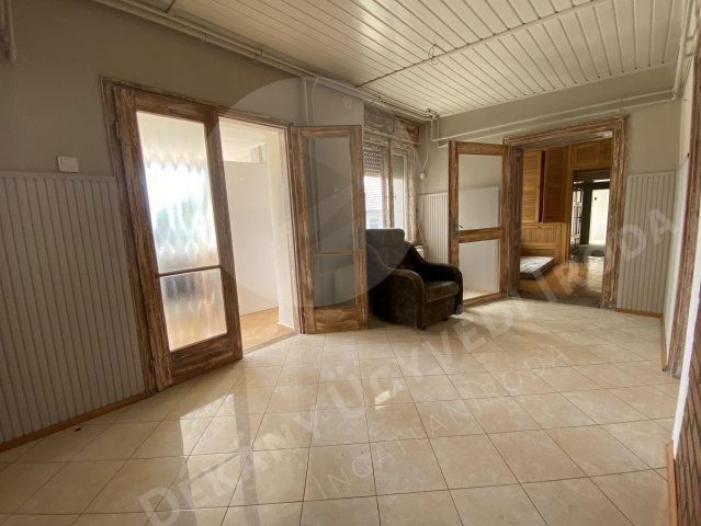 Eladó családi ház, Erdősmecskén 31.9 M Ft, 4 szobás