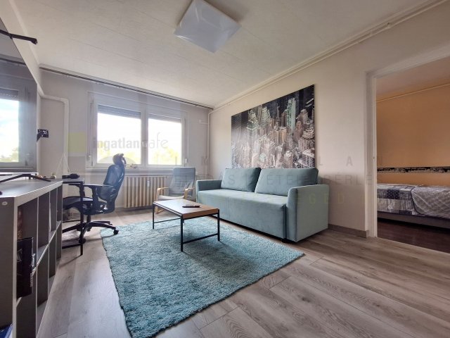 Eladó panellakás, Szegeden, Lugas utcában 62.9 M Ft, 2+2 szobás