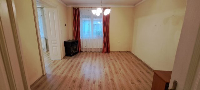 Eladó családi ház, Bodajkon 45.9 M Ft, 2+1 szobás