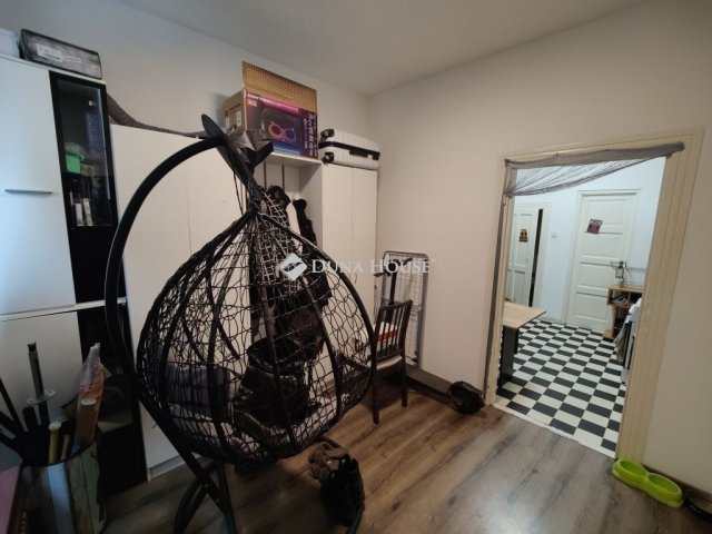 Eladó családi ház, Budapesten, XVIII. kerületben 160 M Ft