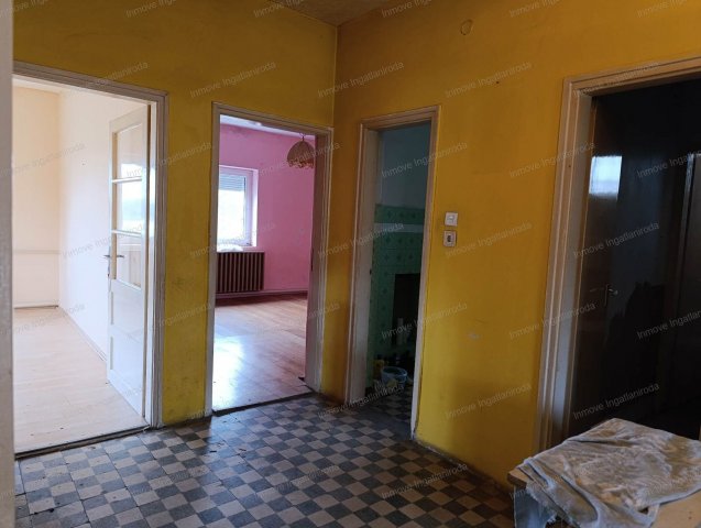 Eladó családi ház, Niklán 29.999 M Ft, 4 szobás