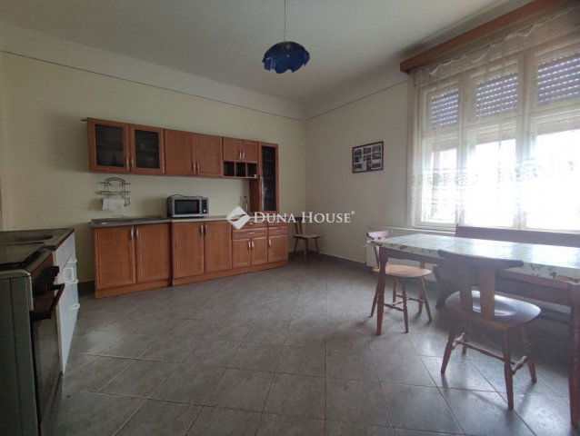 Eladó családi ház, Bodolyabéren 19.9 M Ft, 4 szobás