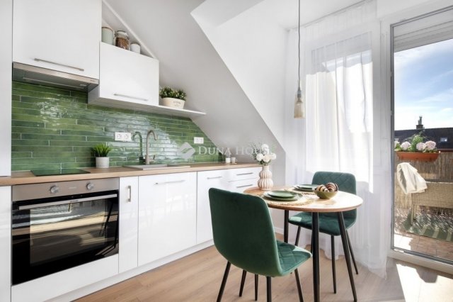 Eladó téglalakás, Budapesten, XIV. kerületben 81.7 M Ft