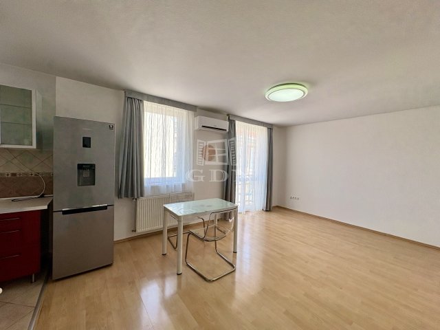 Eladó téglalakás, Budapesten, IX. kerületben 59.9 M Ft, 1 szobás